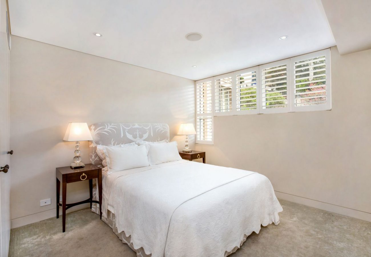 Selling-house-sorting-cleaning